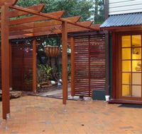 Hart Ceramics - Getaway Accommodation