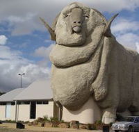Big Merino - Getaway Accommodation