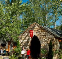Stonehurst Cedar Creek Vineyard - Getaway Accommodation