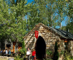 Stonehurst Cedar Creek Vineyard - Getaway Accommodation 0