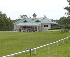 Wandin Valley Estate - Getaway Accommodation 0