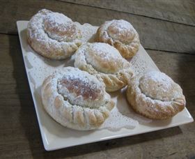 Kangaroo Valley Pie Shop - Getaway Accommodation 3