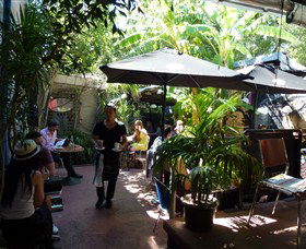 Sappho Books, Cafe And Wine Bar - Getaway Accommodation 1