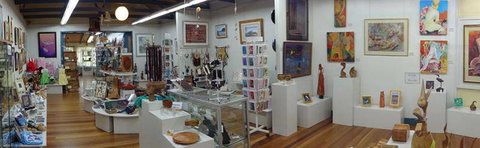 Ferry Park Gallery - Getaway Accommodation 3