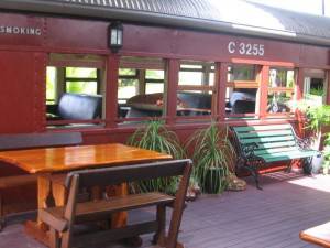 Red Rattlers Gallery - Getaway Accommodation 5