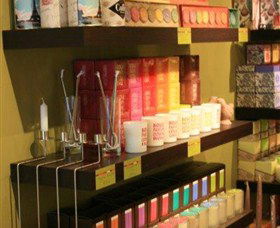 The Little Candle Shop - Getaway Accommodation 0