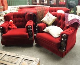 Logan Recycling Market - Getaway Accommodation 0