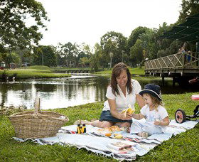 Doug Larsen Park - Getaway Accommodation 0