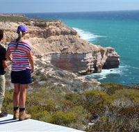 Coastal Cliffs - Getaway Accommodation