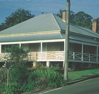 Maclean Stone Cottage and Bicentennial Museum - Getaway Accommodation