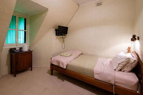 Peel Inn Nundle - Getaway Accommodation 3