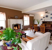 Villa Cavour Bed and Breakfast - Getaway Accommodation