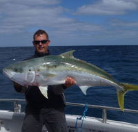 Reef Encounters Fishing Charters. - Getaway Accommodation