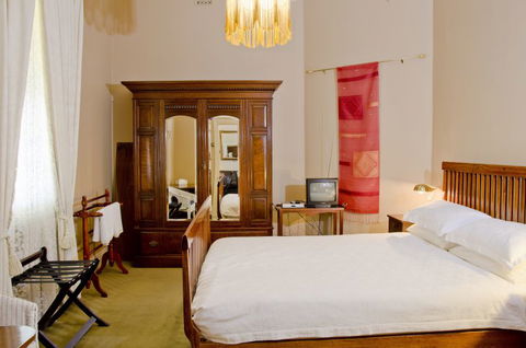 Imperial Fine Accommodation - Getaway Accommodation 2