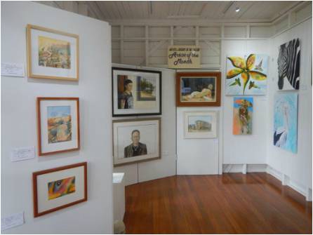 Pomona Railway Station Gallery - Getaway Accommodation 0