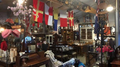 Village Antiques Bungendore - Getaway Accommodation 0
