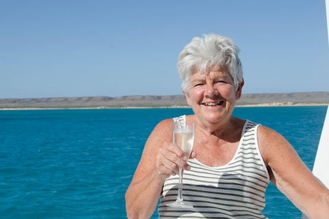 Swim With Whale Sharks - Ningaloo Reef - 3 Islands Whale Shark Dive - Getaway Accommodation 5