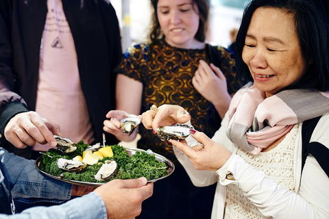 Queen Victoria Market Ultimate Foodie Tour - Getaway Accommodation 1