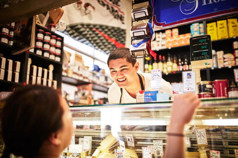 Queen Victoria Market Ultimate Foodie Tour - Getaway Accommodation 3