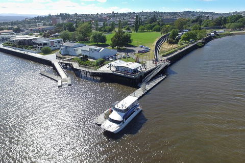 Batman Bridge 4 Hour Luncheon Cruise Including Sailing Into The Cataract Gorge - Getaway Accommodation 8