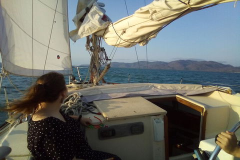 Townsville Sunset Sail Sailing Cruise Boat Tour - Getaway Accommodation 8