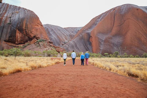 2-Day Uluru (Ayers Rock) And Kings Canyon Tour From Alice Springs - Getaway Accommodation 1