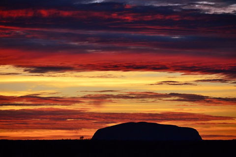 Overnight Uluru Camping Tour From Alice Springs Or Ayers Rock - Getaway Accommodation 0