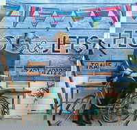 Flots and Jets - Getaway Accommodation