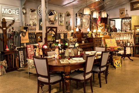 Village Antiques - Getaway Accommodation 0