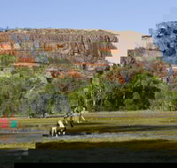 Badbong Wodjmeng sandstone river walk - Getaway Accommodation