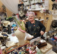 julie fleming milliner - Getaway Accommodation