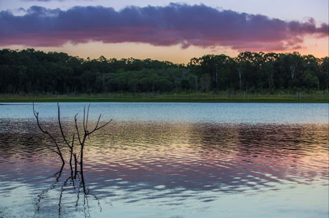 Lake Samsonvale - Getaway Accommodation 1