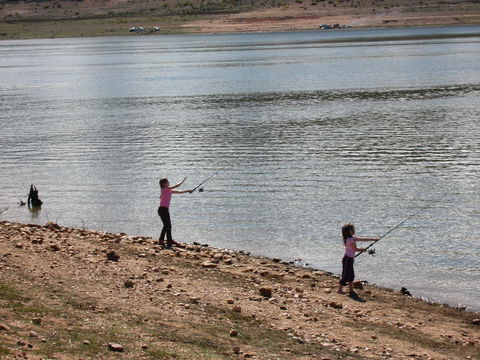 Lake Wyangala - Getaway Accommodation 0
