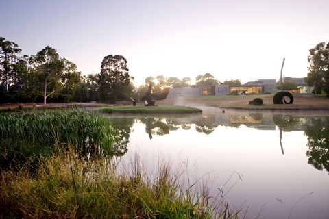 McClelland Sculpture Park + Gallery - Getaway Accommodation 0