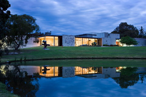 McClelland Sculpture Park + Gallery - Getaway Accommodation 1