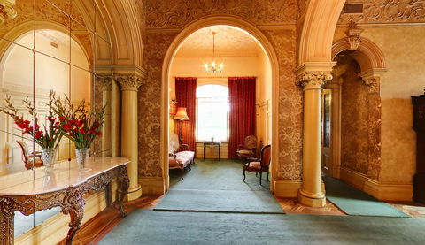 Rippon Lea Estate - Getaway Accommodation 1