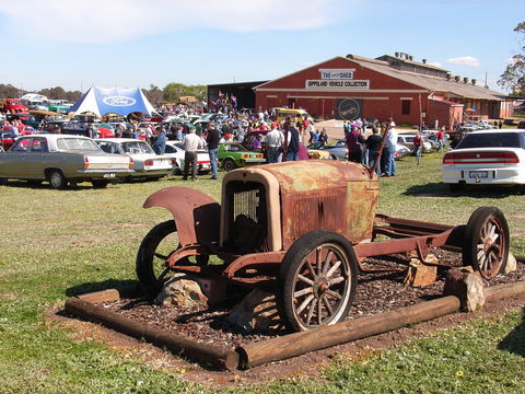 Gippsland Vehicle Collection - Getaway Accommodation 0