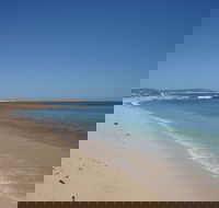 Lighthouse Bay - Getaway Accommodation