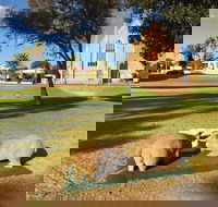 Queen Square Moonta - Getaway Accommodation