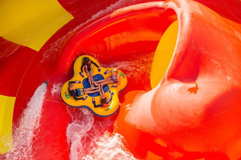 Raging Waters Sydney - Getaway Accommodation 0