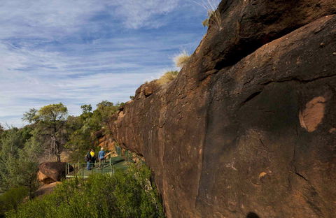 Mulgowan (Yappa) Aboriginal Art Site Walking Track - Getaway Accommodation 0