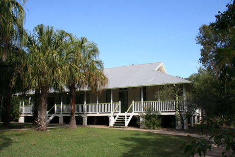 Cape Pallarenda Conservation Park - Getaway Accommodation 0