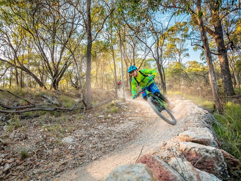 Castle Hill Blackstone Reserve - Getaway Accommodation 0