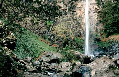 Rawson Falls Walk - Getaway Accommodation 0