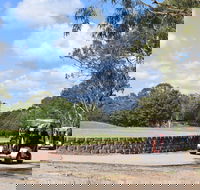 Gladstone Golf Club - Getaway Accommodation