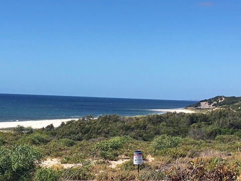 Peppermint Grove Beach - Getaway Accommodation 0