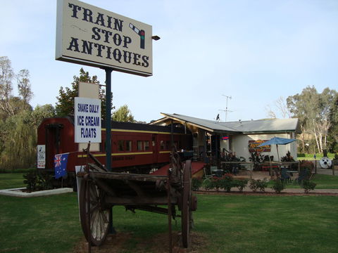 Train Stop Antiques - Getaway Accommodation 0