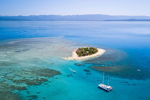 Ultimate 3-Day Great Barrier Reef Cruise Pass - Getaway Accommodation 3