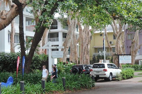 Airport Transfer - Palm Cove, Kewarra Beach & Trinity Beach To Cairns Airport - Getaway Accommodation 6