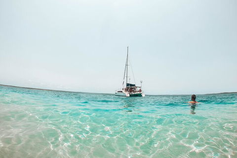 5 Night Bareboat Onboard Cattitude - Getaway Accommodation 4